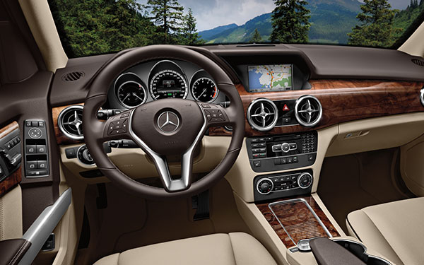 Sahara Beigemocha Interior Front Seat For The 2015 Mercedes